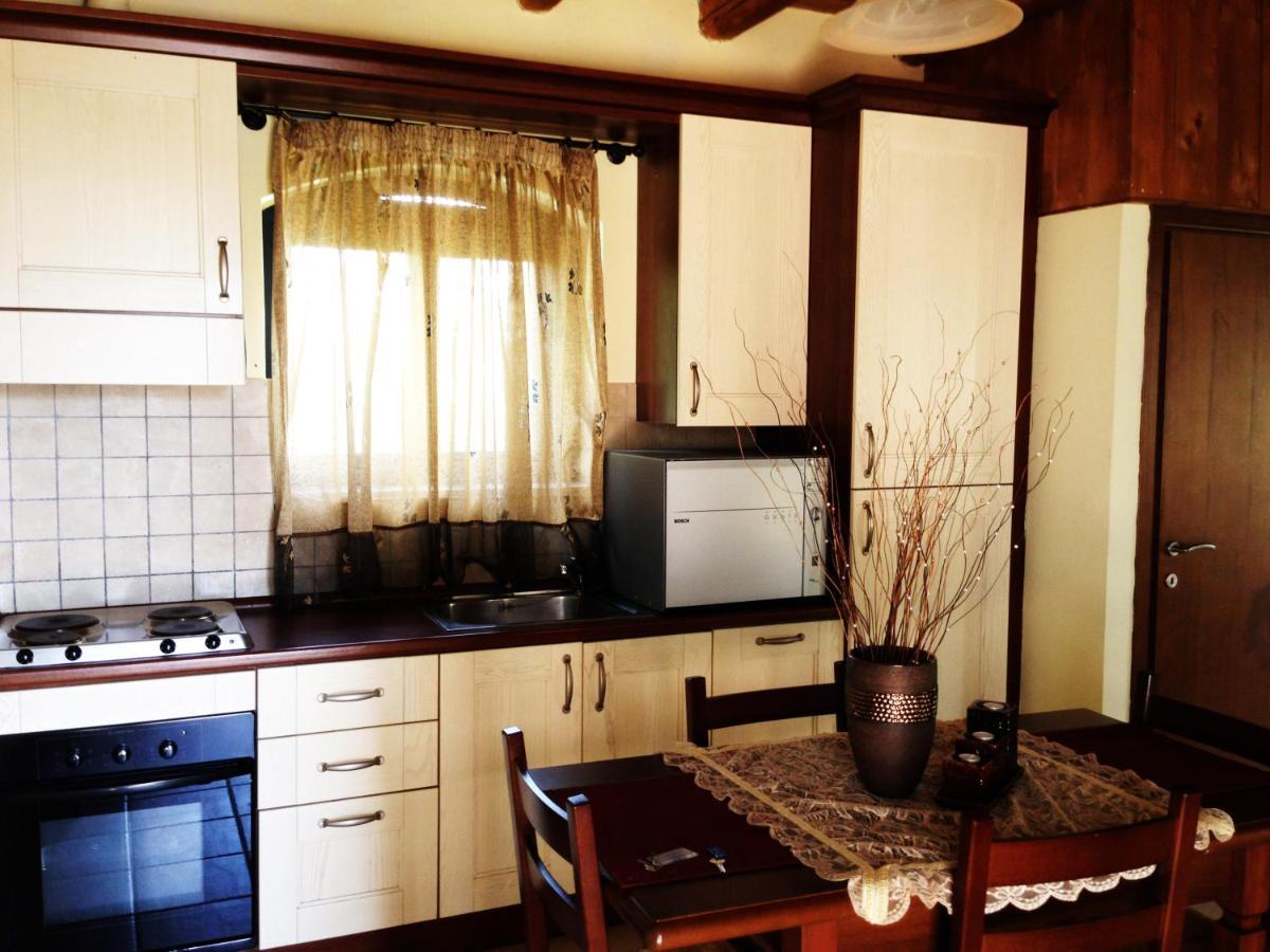 הרסוניסוס Niriides Villas Old Listing מראה חיצוני תמונה