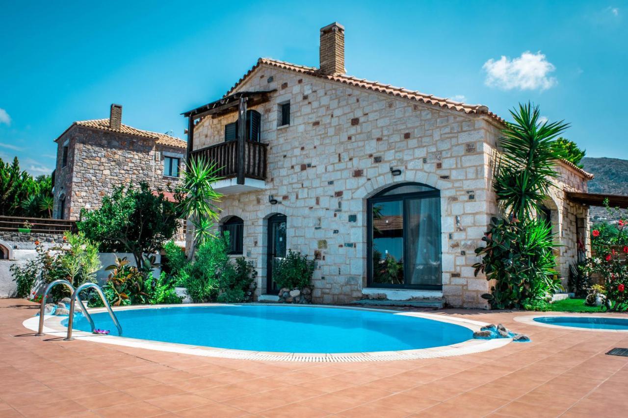 הרסוניסוס Niriides Villas Old Listing מראה חיצוני תמונה
