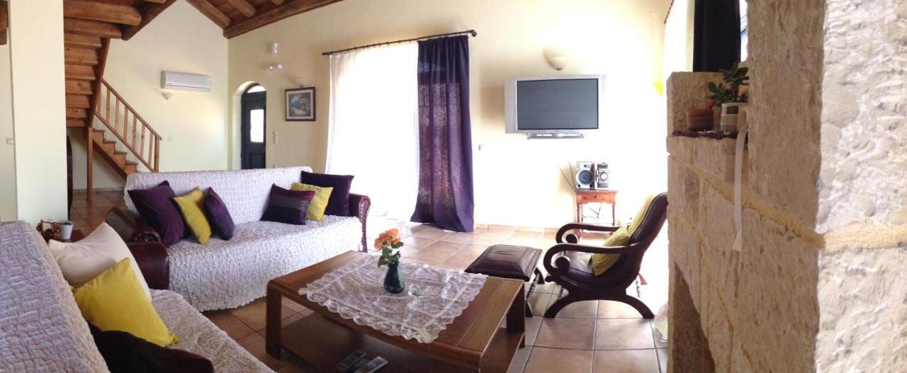 הרסוניסוס Niriides Villas Old Listing מראה חיצוני תמונה